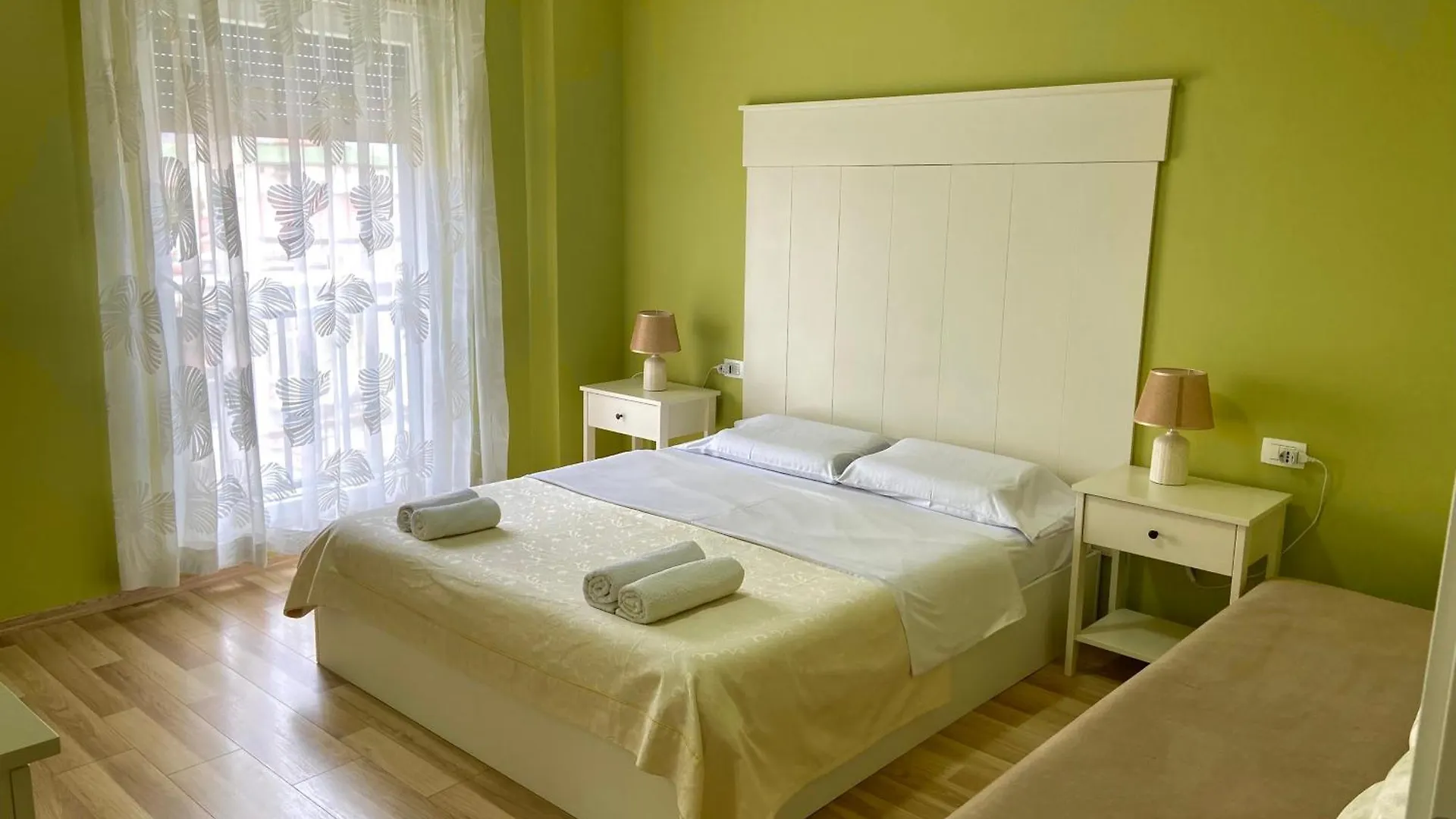 Cozy Stay Apartment Tirana